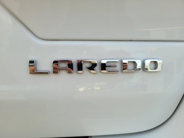 2022 Jeep Grand Cherokee Laredo